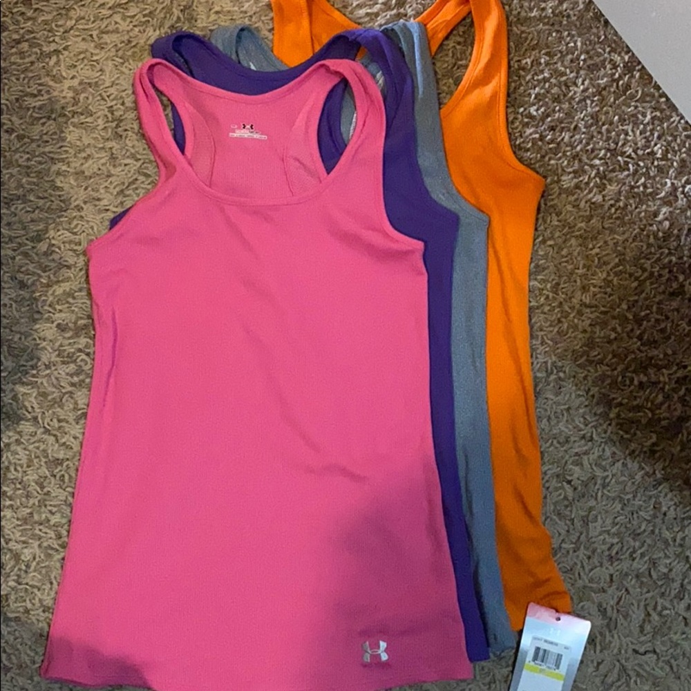 Under Armour Fitted Tank Top! All 4 sold together!